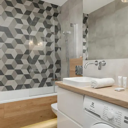Przytulny Apartament Z Balkonem Dla 4 Osob By Renters Apartmán *